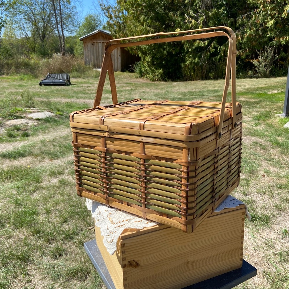 Vintage Rattan Bamboo Picnic Basket